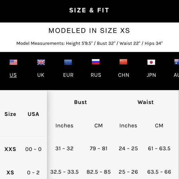 superdown x Revolve Rumer Button Front Top - Picture 4 of 6